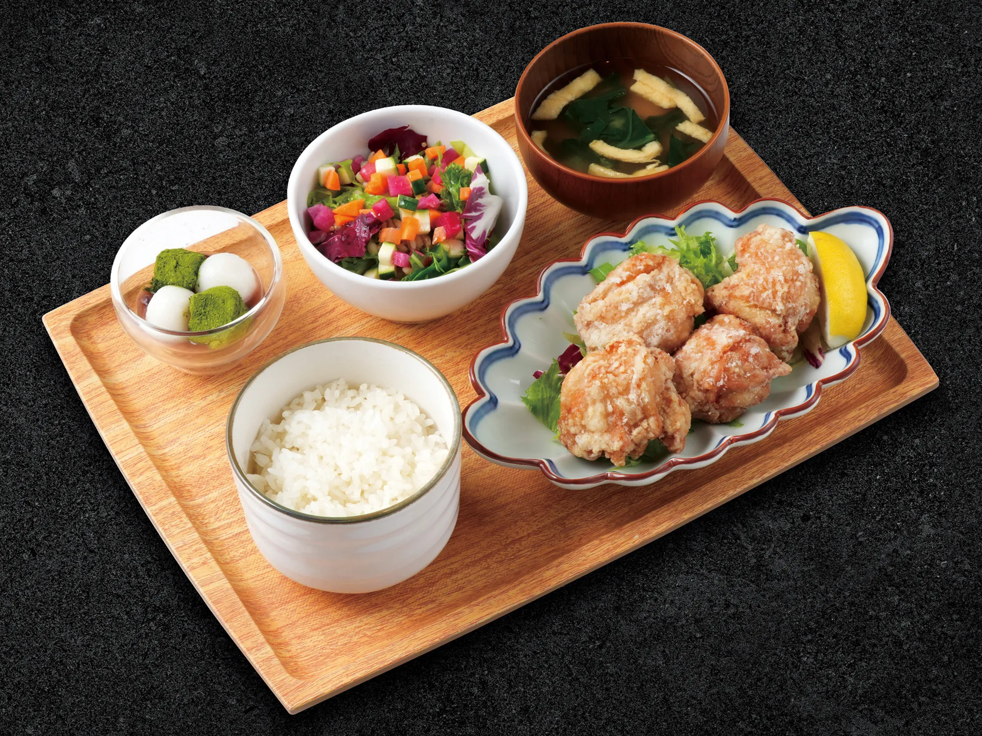 焼きとり屋の本気の唐揚げ御膳